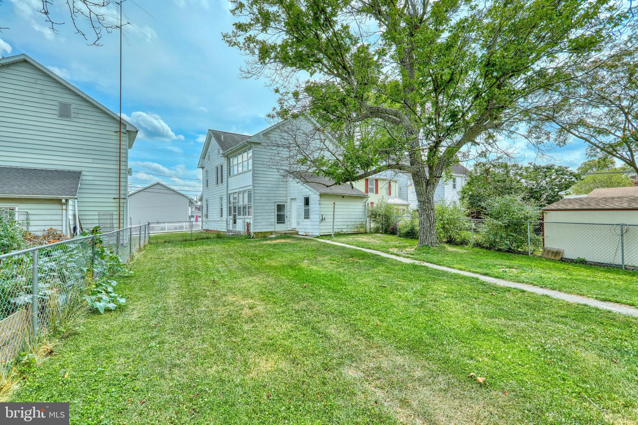 16 Ridge Avenue Hanover, PA 17331 - Photo 10 of 34 Gallery Image 10