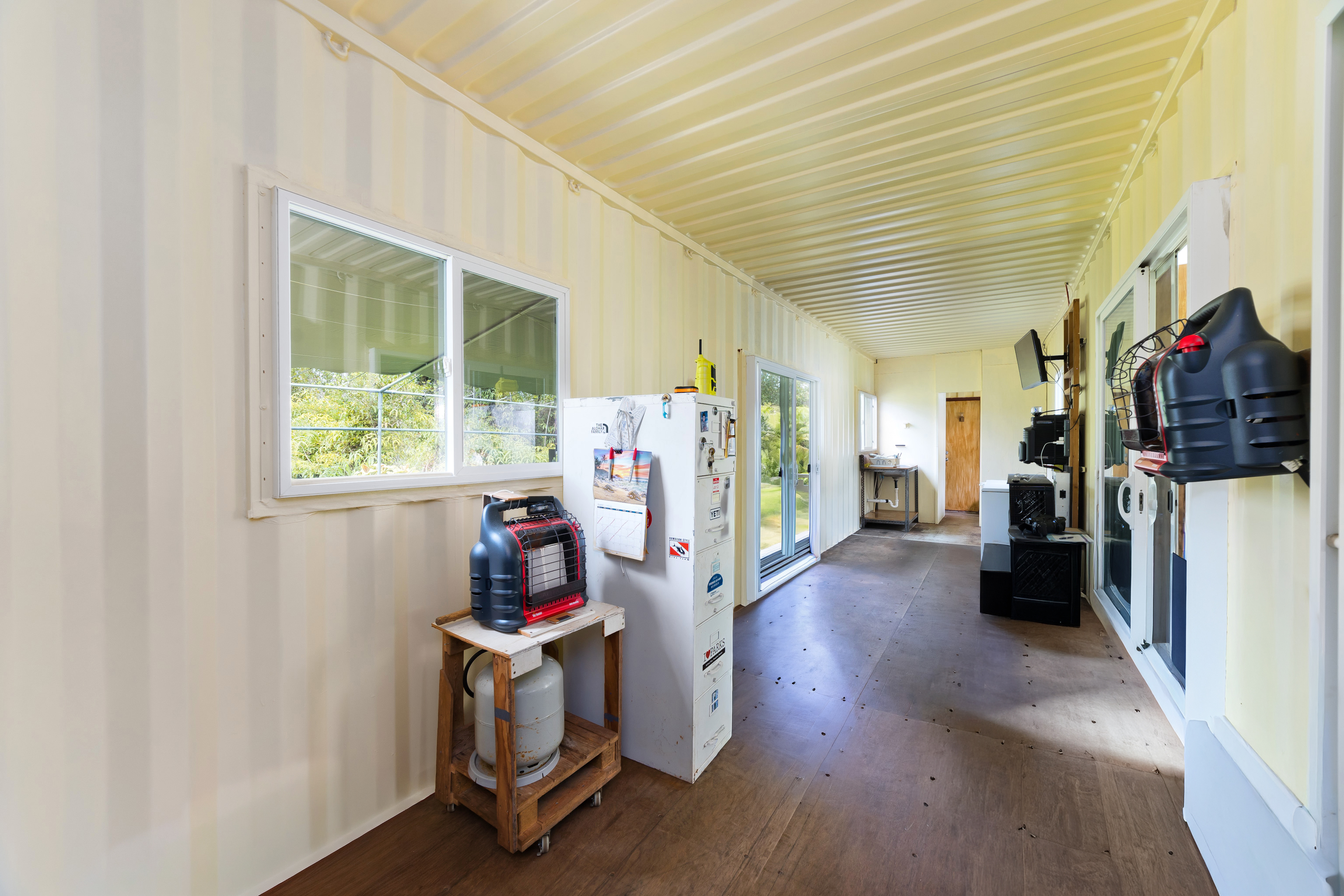 11-2430 Makoa Road Mountain View, HI 96771 - Photo 7 of 30 a view of a room with gym equipment