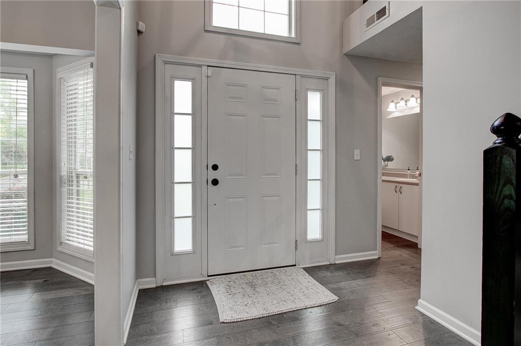 7601 Garrick Street Fishers, IN 46038 - Photo 4 of 30 Gallery Image 4