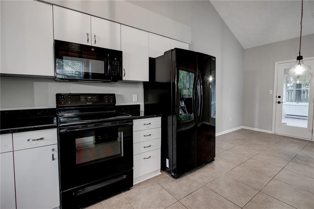 7601 Garrick Street Fishers, IN 46038 - Photo 8 of 30 Gallery Image 8