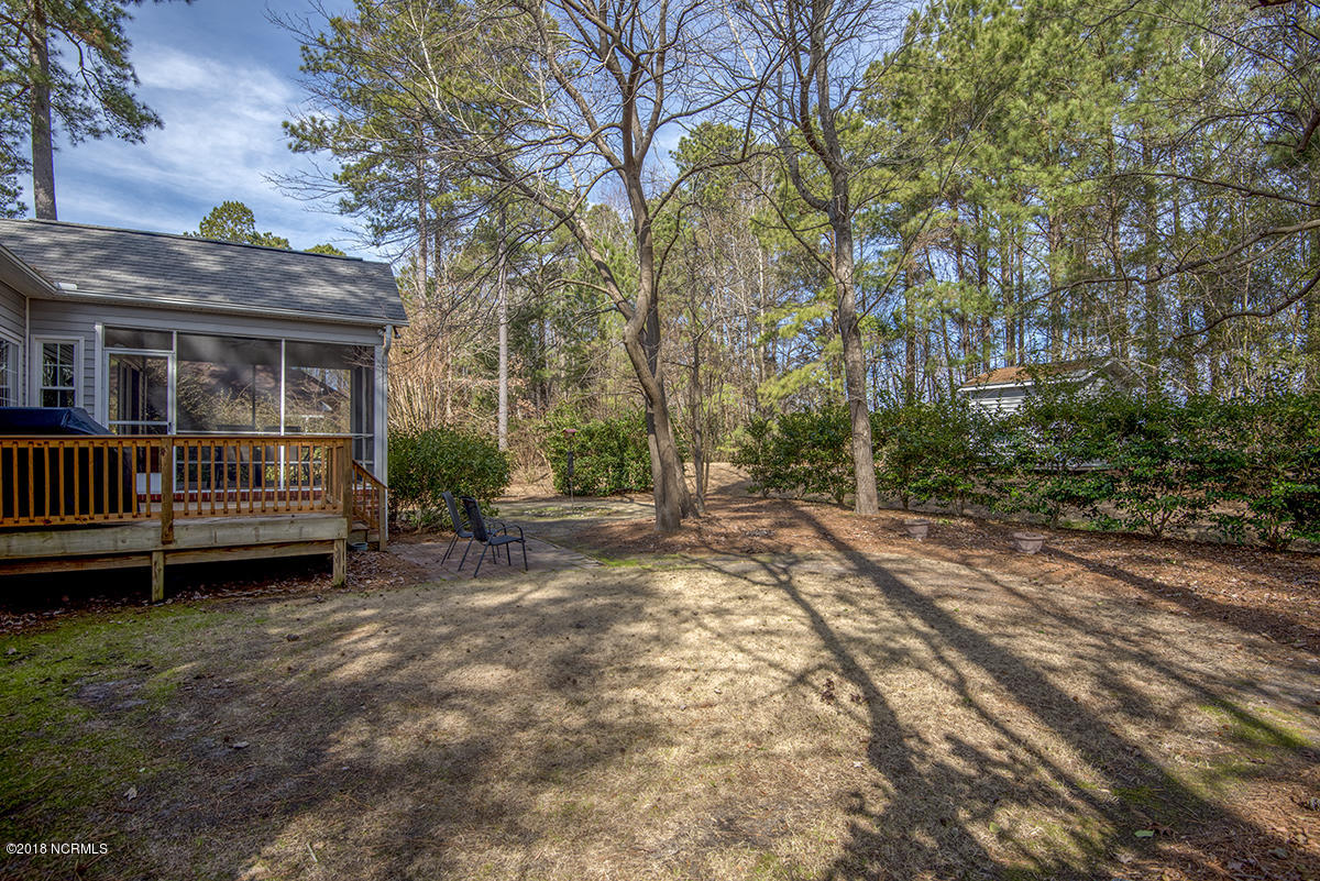 132 Geneva Road New Bern, NC 28562 - Photo 27 of 40 Private Backyard