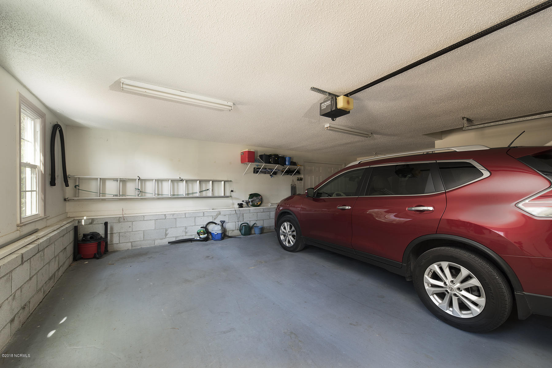 132 Geneva Road New Bern, NC 28562 - Photo 29 of 40 True 2 Car Garage