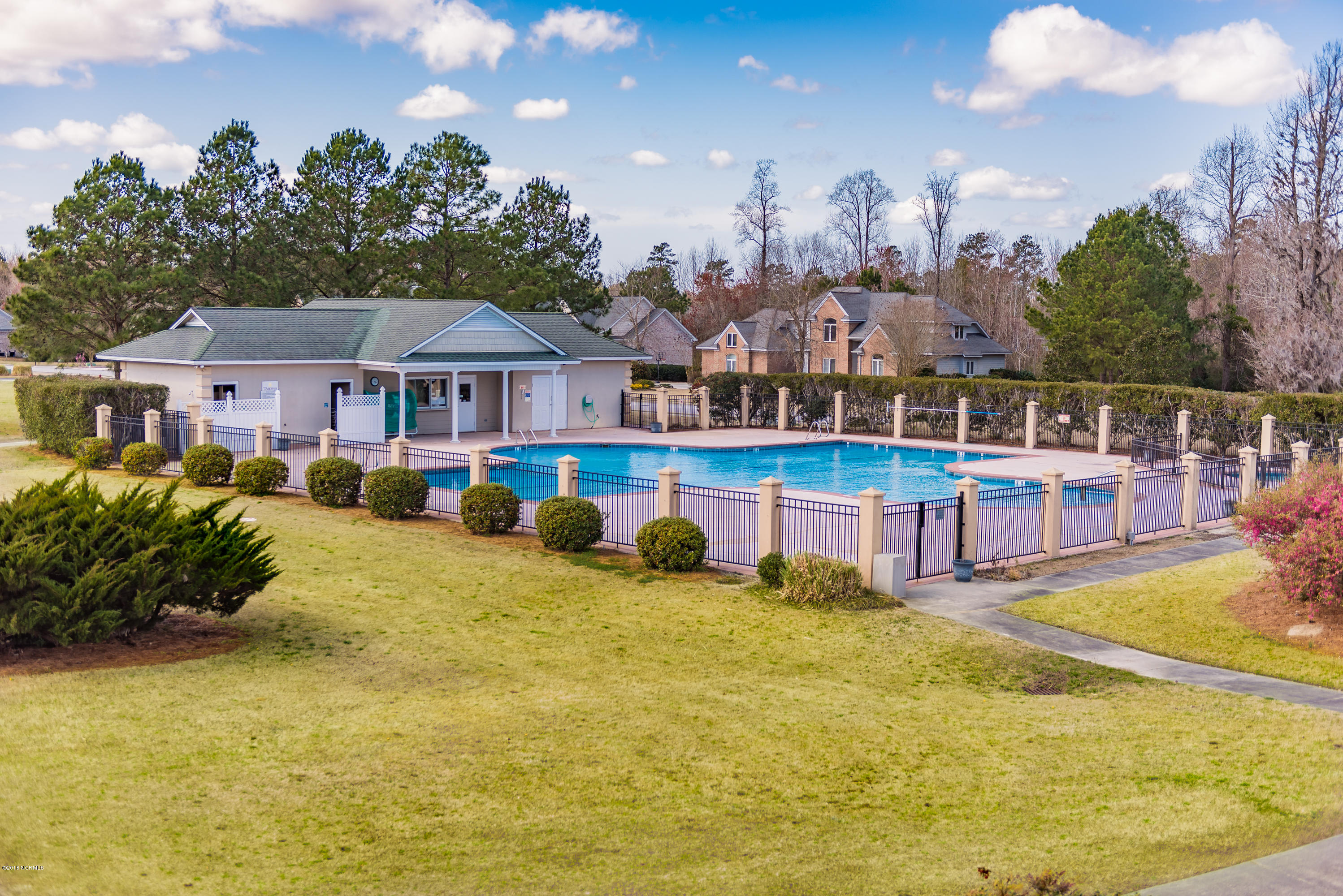 132 Geneva Road New Bern, NC 28562 - Photo 35 of 40 Taberna Pool