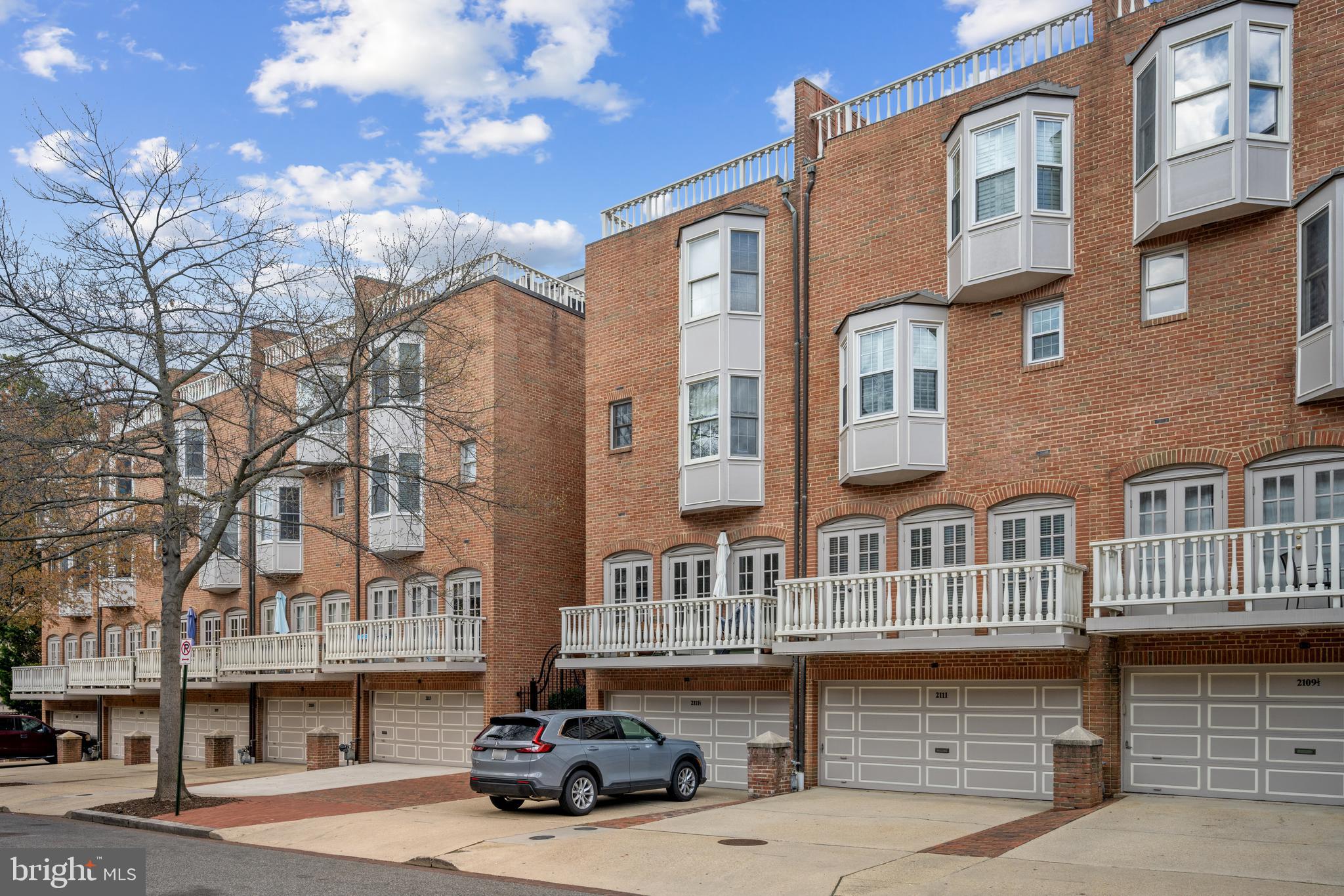 2111 O Street Northwest, Unit B Washington, DC 20037 - Photo 6 of 23