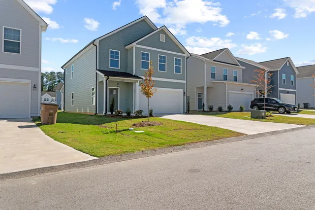 $294,400 | 438 Narrow Brg Court, Aiken, SC 29801