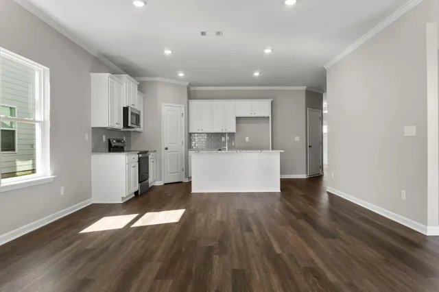 $294,400 | 438 Narrow Brg Court, Aiken, SC 29801