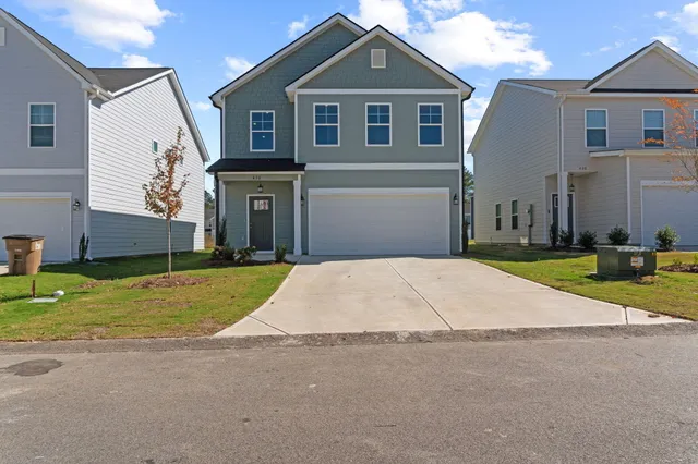 $294,400 | 438 Narrow Brg Court, Aiken, SC 29801