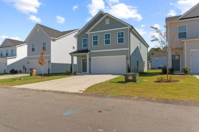 $294,400 | 438 Narrow Brg Court, Aiken, SC 29801