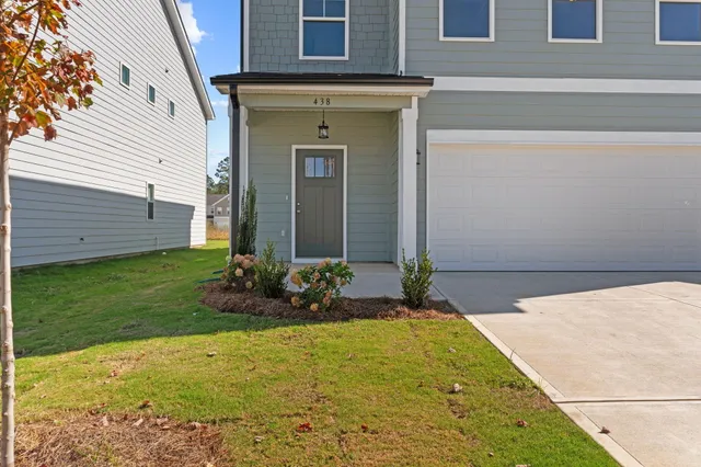 $291,900 | 438 Narrow Brg Court, Aiken, SC 29801