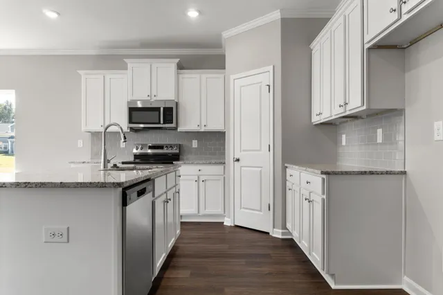 $294,400 | 438 Narrow Brg Court, Aiken, SC 29801