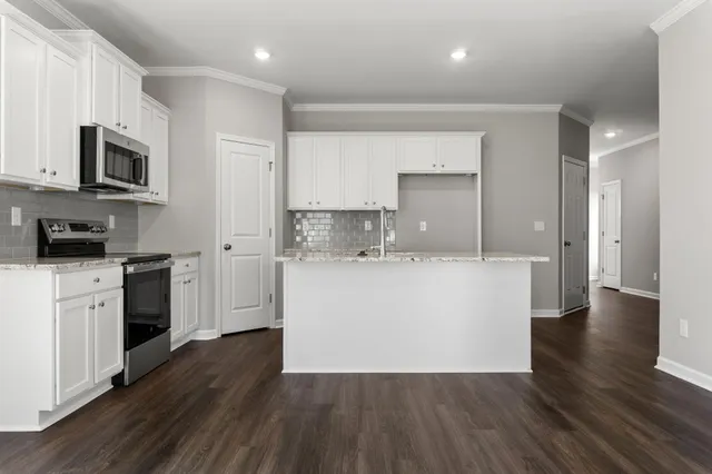 $294,400 | 438 Narrow Brg Court, Aiken, SC 29801