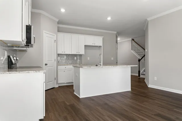 $291,900 | 438 Narrow Brg Court, Aiken, SC 29801