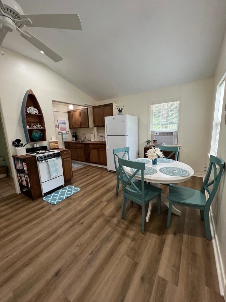 573 Escambia Loop Lillian, AL 36549 - Photo 7 of 31
