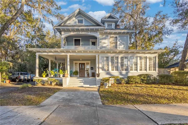 $2,200,000 | 824 East University Avenue, Gainesville, FL 32601