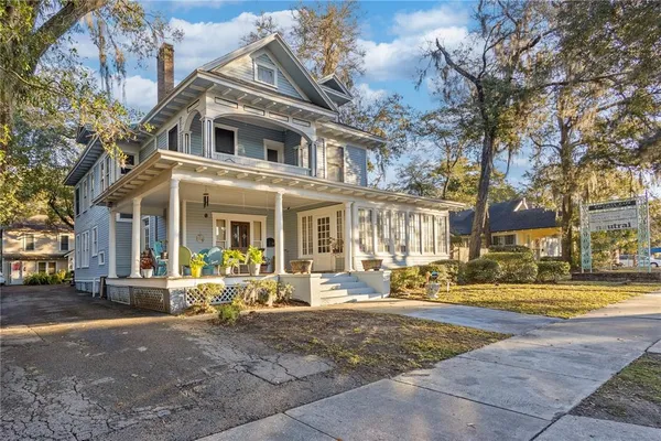 a front view of a building with street view