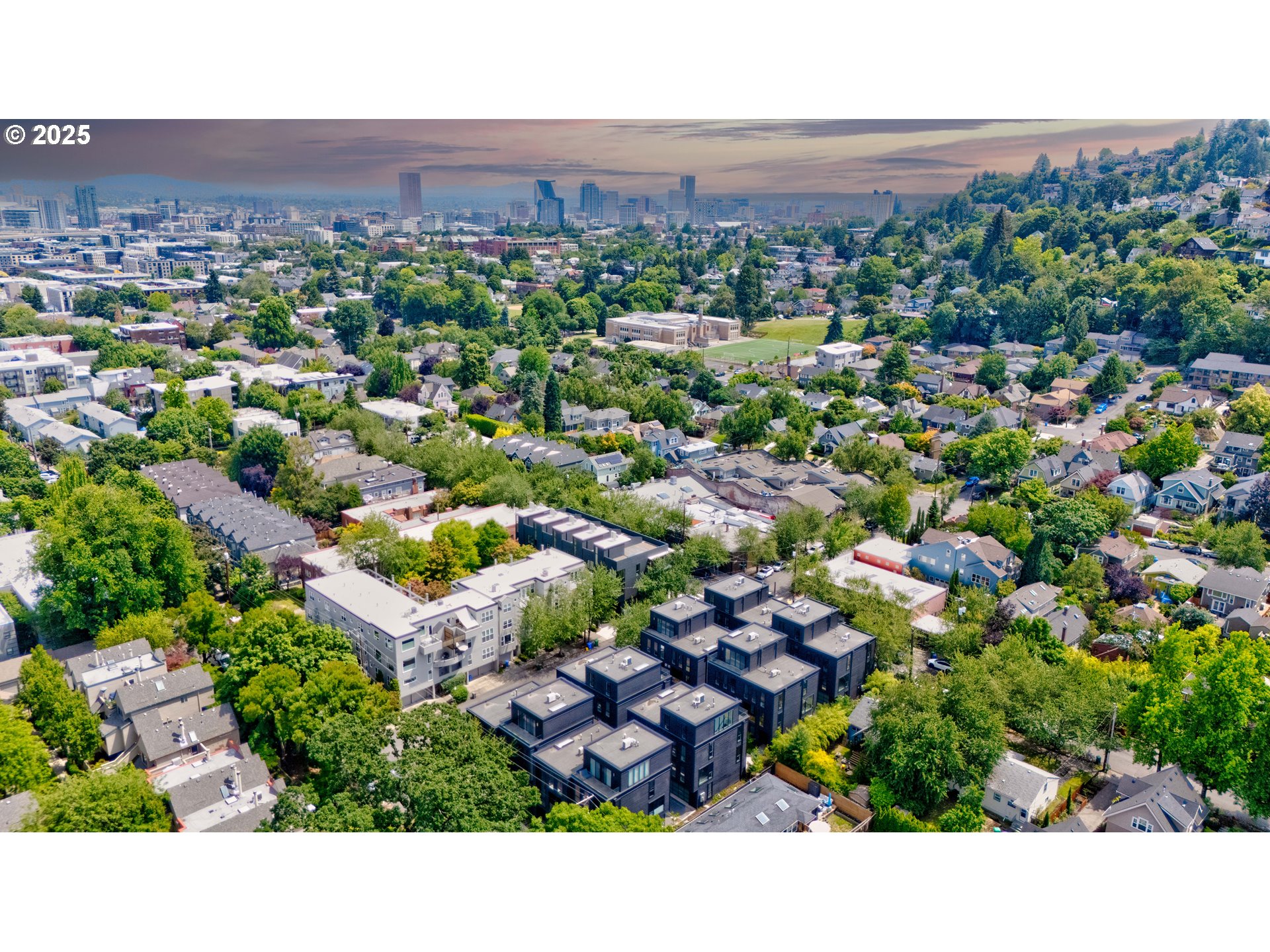 2805 Northwest Thurman Street Portland, OR 97210 - Photo 39 of 42 a view of a city