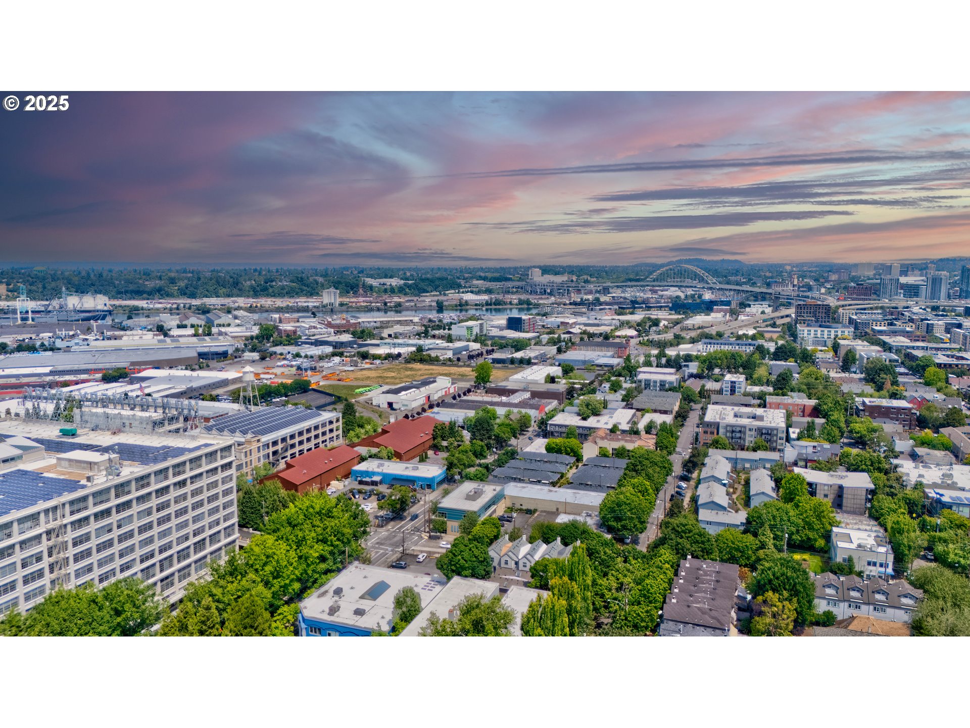 2805 Northwest Thurman Street Portland, OR 97210 - Photo 40 of 42 a view of a city