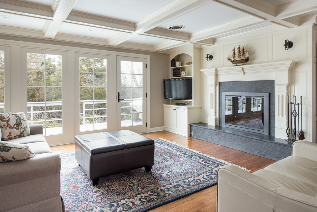 777 R Salem End Road Framingham, MA 01702 - Photo 4 of 30