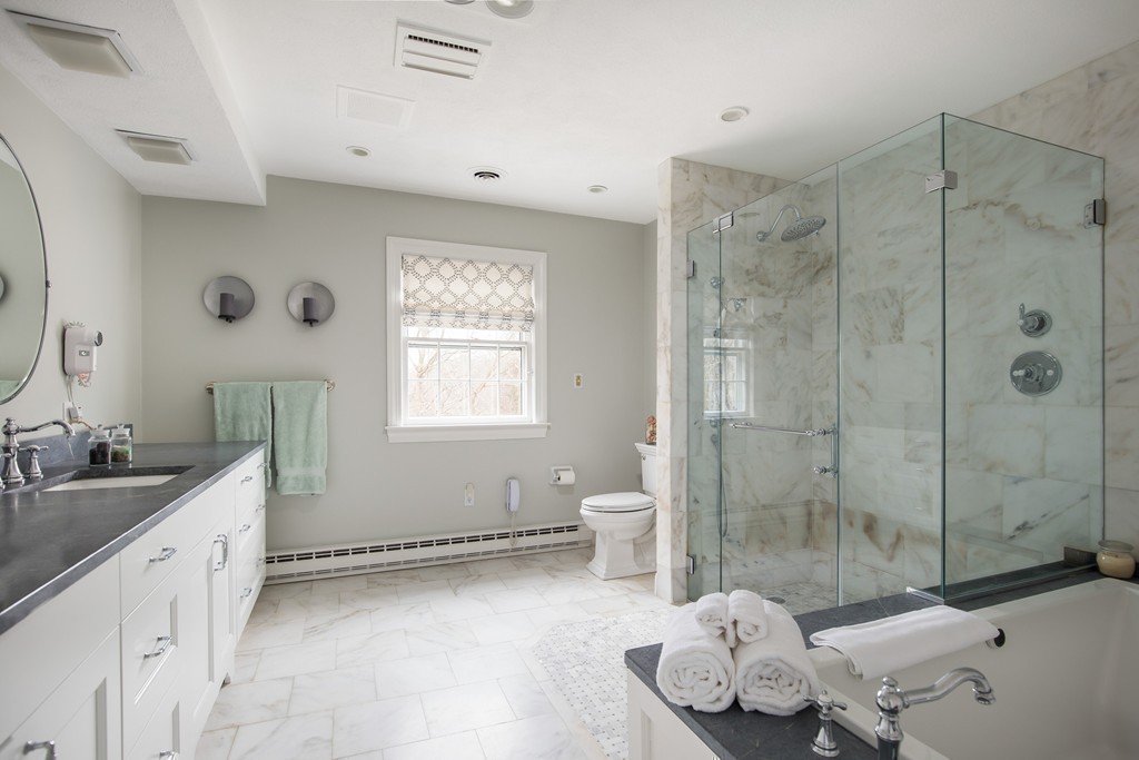 777 R Salem End Road Framingham, MA 01702 - Photo 8 of 30