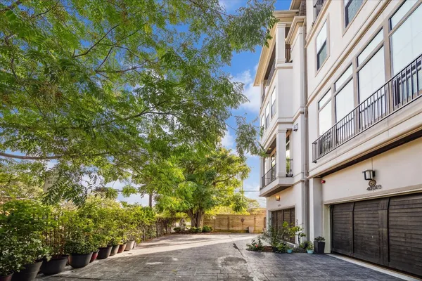 $4,000 | 4001 Lanark Lane, Unit A, Houston, TX 77025