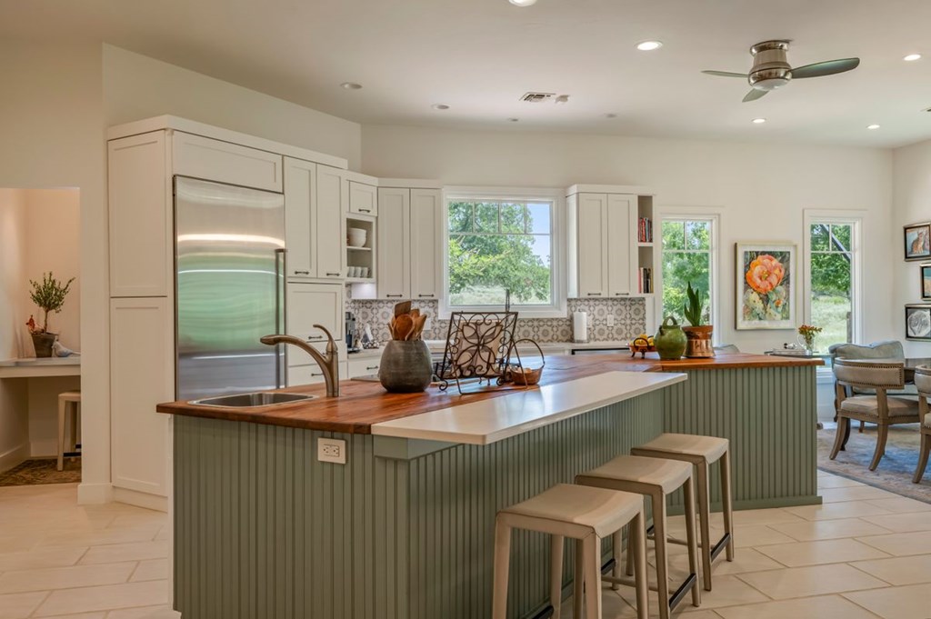 1267 Funf Kinder Road Fredericksburg, TX 78624 - Photo 19 of 92 Gallery Image 19