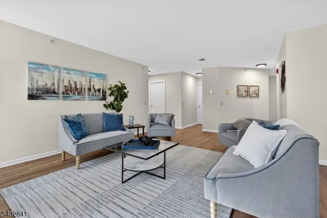 $465,000 | 11 Evergreen Drive, Unit 63, Clifton, NJ 07014