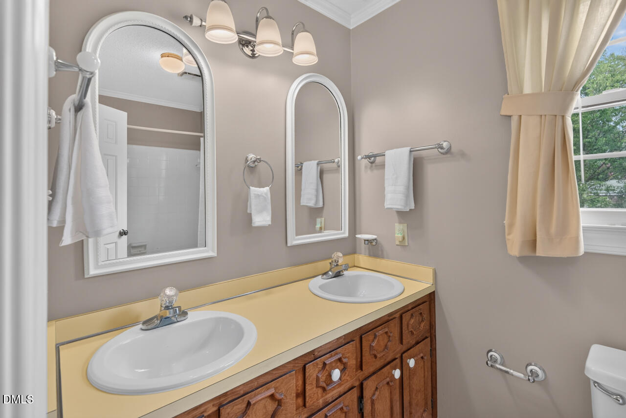 6125 Iris Drive Raleigh, NC 27612 - Photo 39 of 50 40