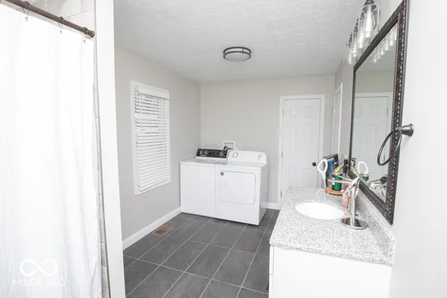 $187,900 | 345 Norris Avenue, North Vernon, IN 47265