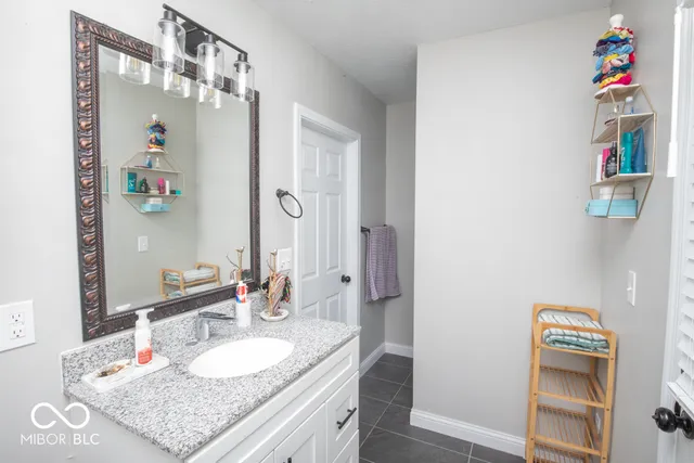 $187,900 | 345 Norris Avenue, North Vernon, IN 47265