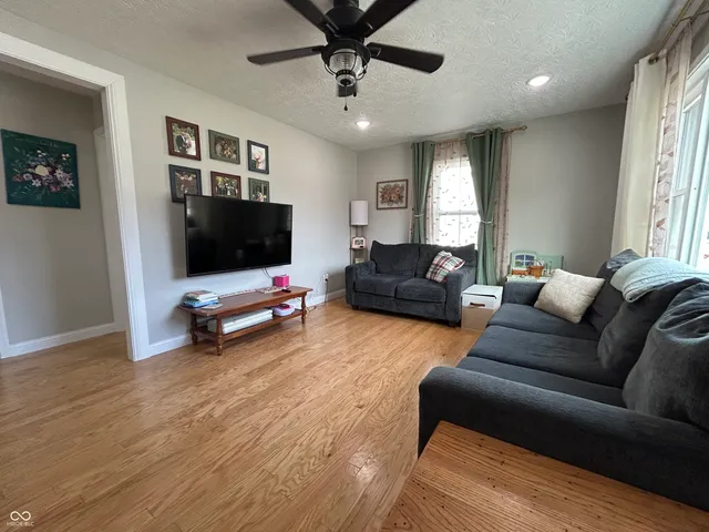 $187,900 | 345 Norris Avenue, North Vernon, IN 47265