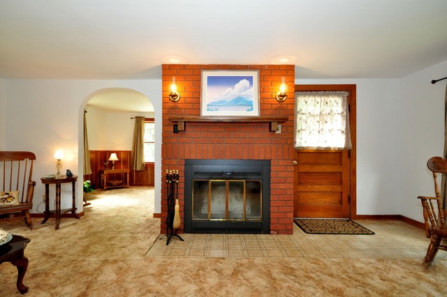 8N209 Thomas Road Maple Park, IL 60151 - Photo 4 of 25