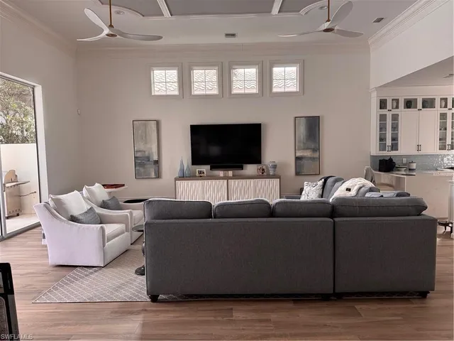 $2,595,000 | 15647 Villoresi Way, Naples, FL 34110