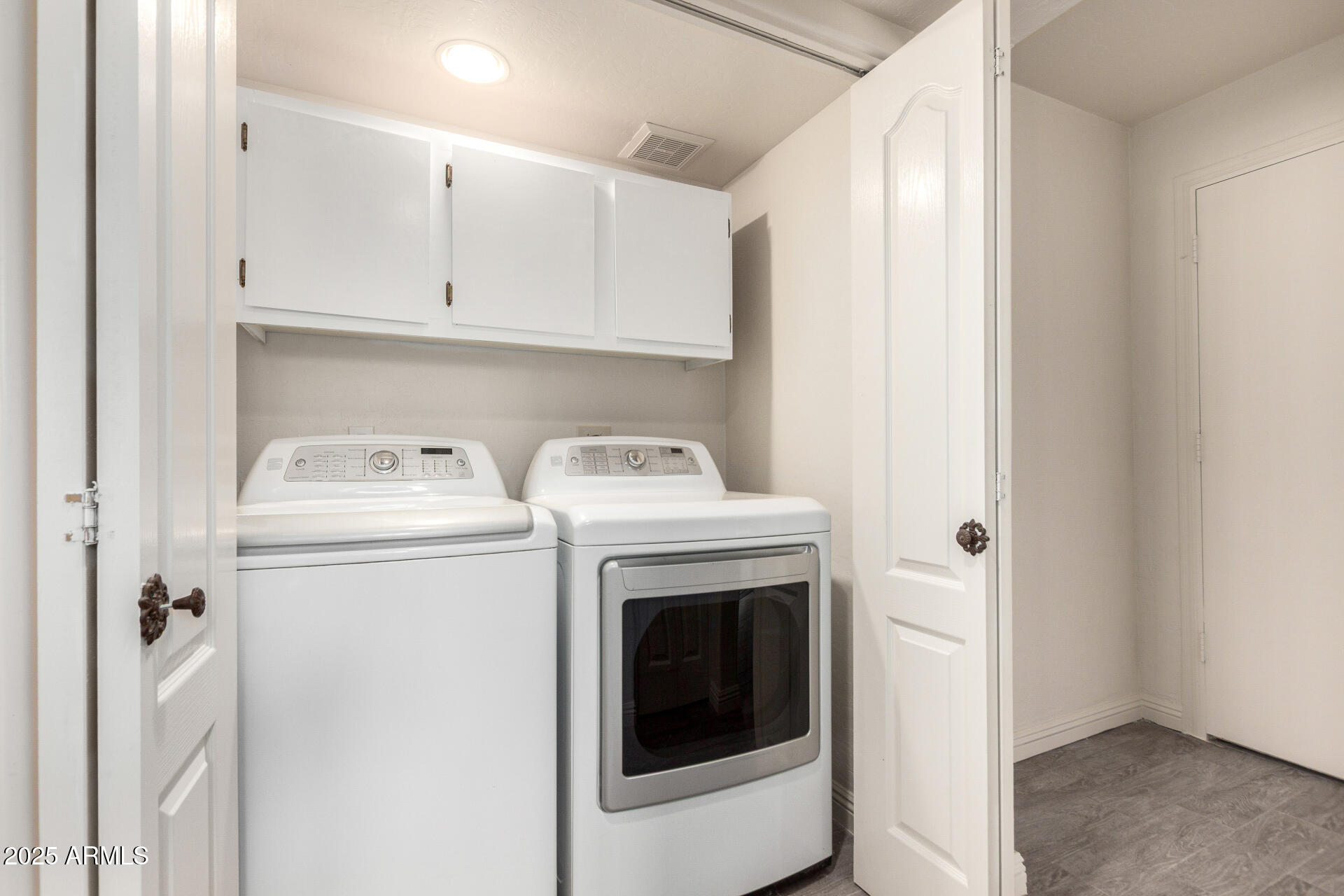 126 South Bay Drive Gilbert, AZ 85233 - Photo 30 of 36 30 - Bay