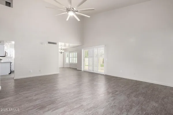 $525,000 | 126 South Bay Drive, Gilbert, AZ 85233