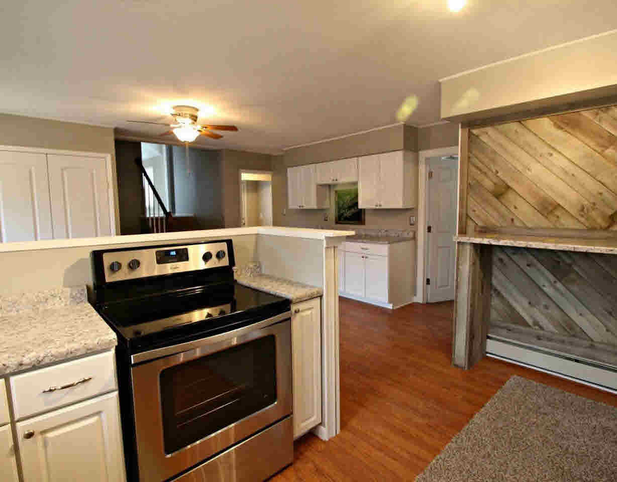 4299 Calkins Road Flint, MI 48532 - Photo 27 of 34 21266774-26.JPG