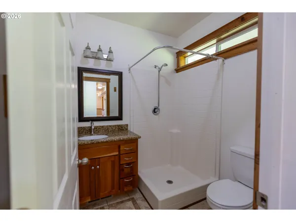 $1,100,000 | 33678 Marys River Estates Road, Philomath, OR 97370