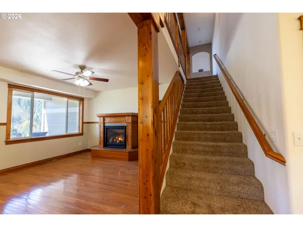 $1,100,000 | 33678 Marys River Estates Road, Philomath, OR 97370