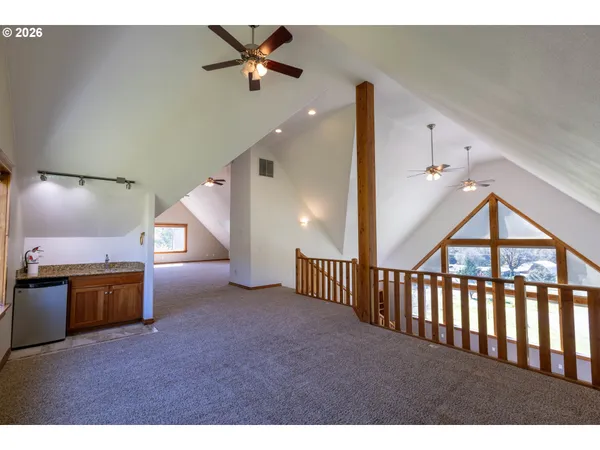 $1,100,000 | 33678 Marys River Estates Road, Philomath, OR 97370