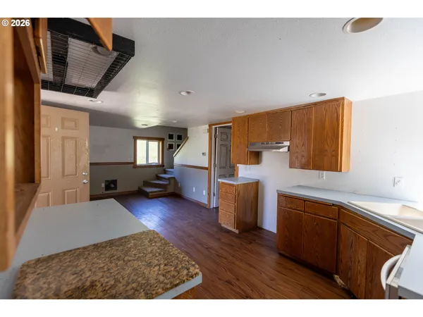 $1,100,000 | 33678 Marys River Estates Road, Philomath, OR 97370