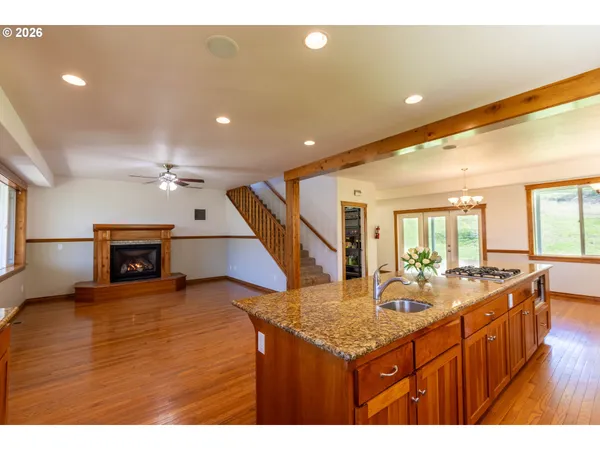 $1,100,000 | 33678 Marys River Estates Road, Philomath, OR 97370