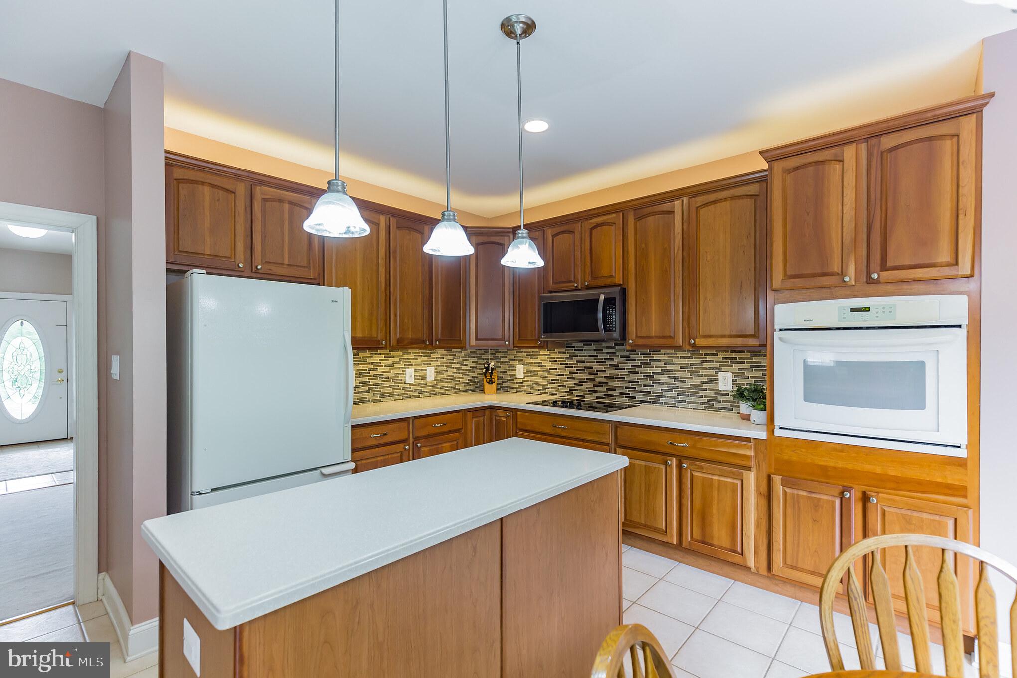 8965 Lightning Lane Owings, MD 20736 - Photo 9 of 45