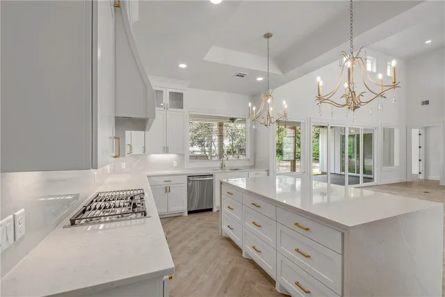 $899,000 | 2201 High Meadows Trail, Franklin, TX 77856