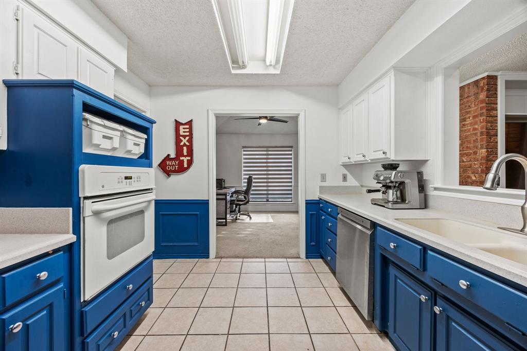 5301 West Caylor Road Fort Worth, TX 76244 - Photo 9 of 27