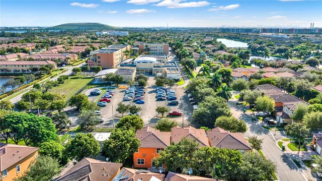 $695,000 | 8450 Northwest 113th Place, Doral, FL 33178