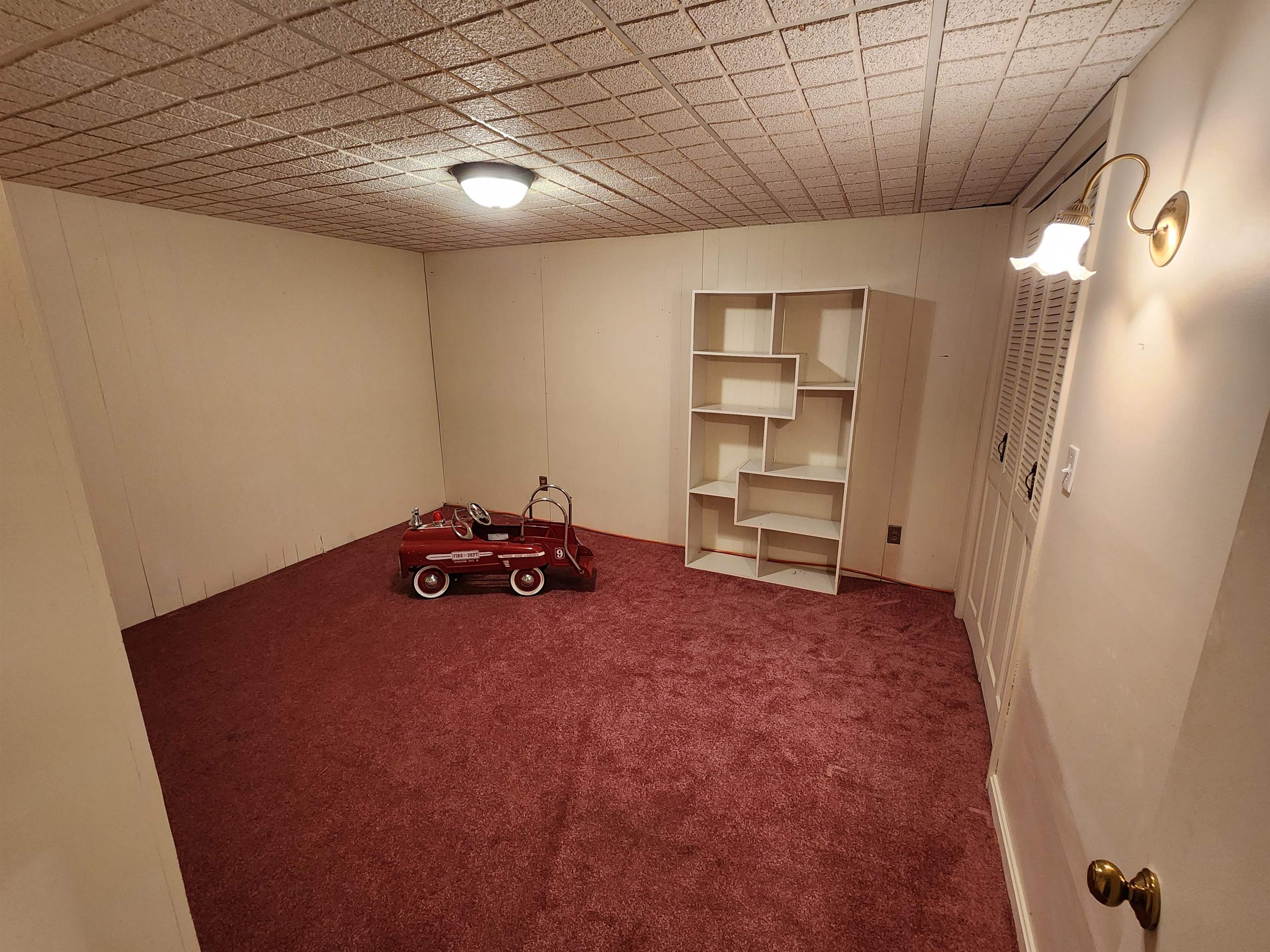 107 Old Church Road Claremont, NH 03743 - Photo 16 of 25