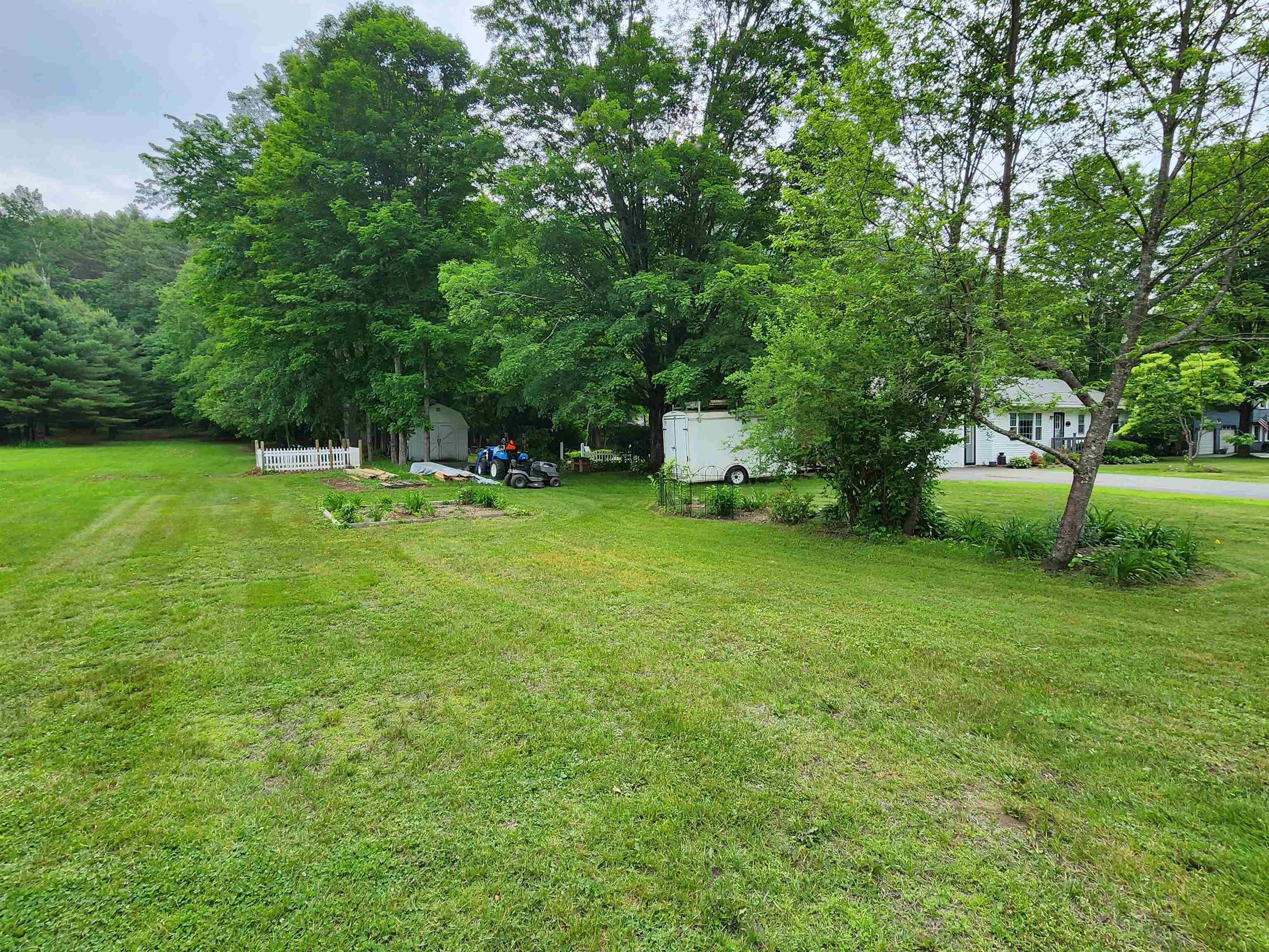 107 Old Church Road Claremont, NH 03743 - Photo 4 of 25