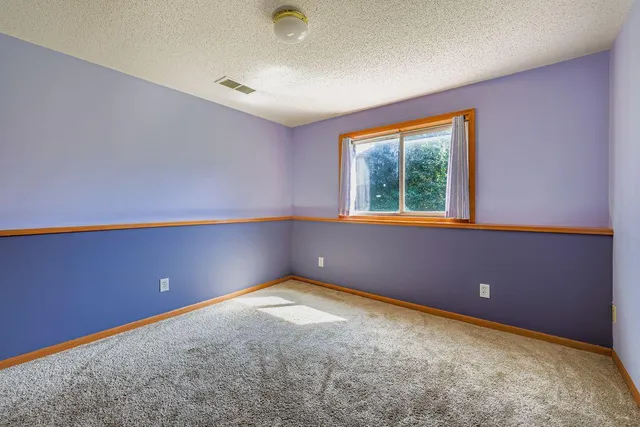 $299,900 | 25659 Forest Blvd Court, Wyoming, MN 55092