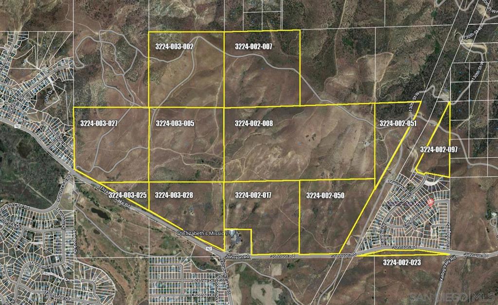 Elizabeth Lake Rd Lake Lake Elizabeth, CA 93532 - Photo 2 of 8 a bathroom with a shower