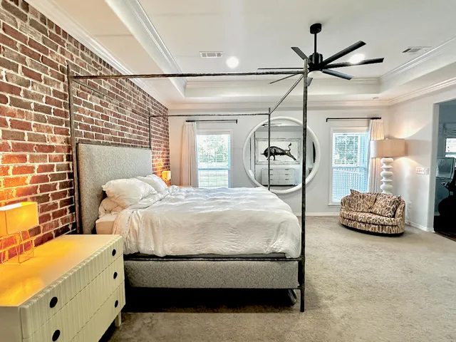 $824,995 | 335 Club House Drive East, Freeport, FL 32439