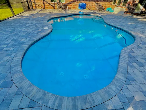 $835,000 | 335 Club House Drive East, Freeport, FL 32439